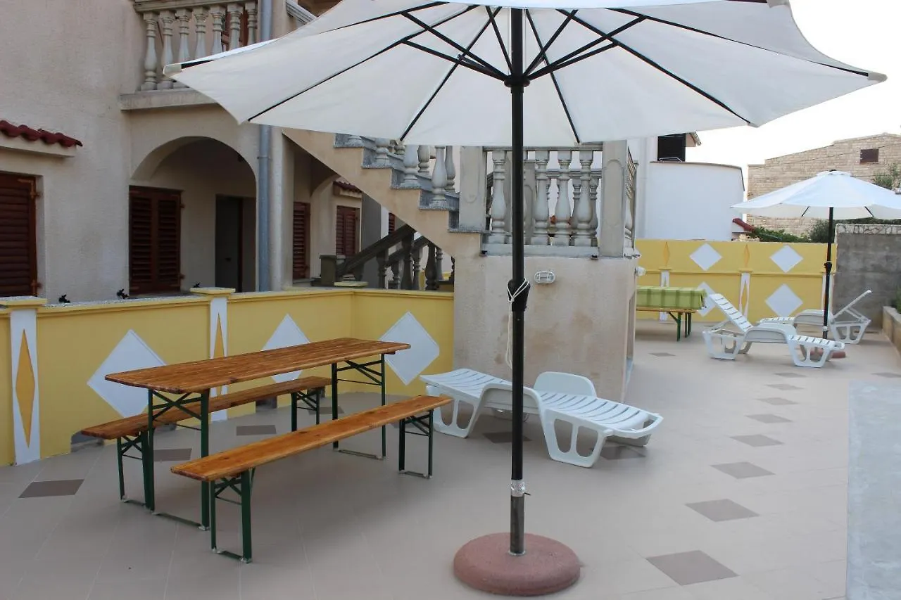 Apartments With A Parking Space Pag - 6535