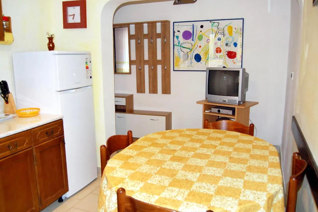 Apartments With A Parking Space Pag - 6535 Croatia