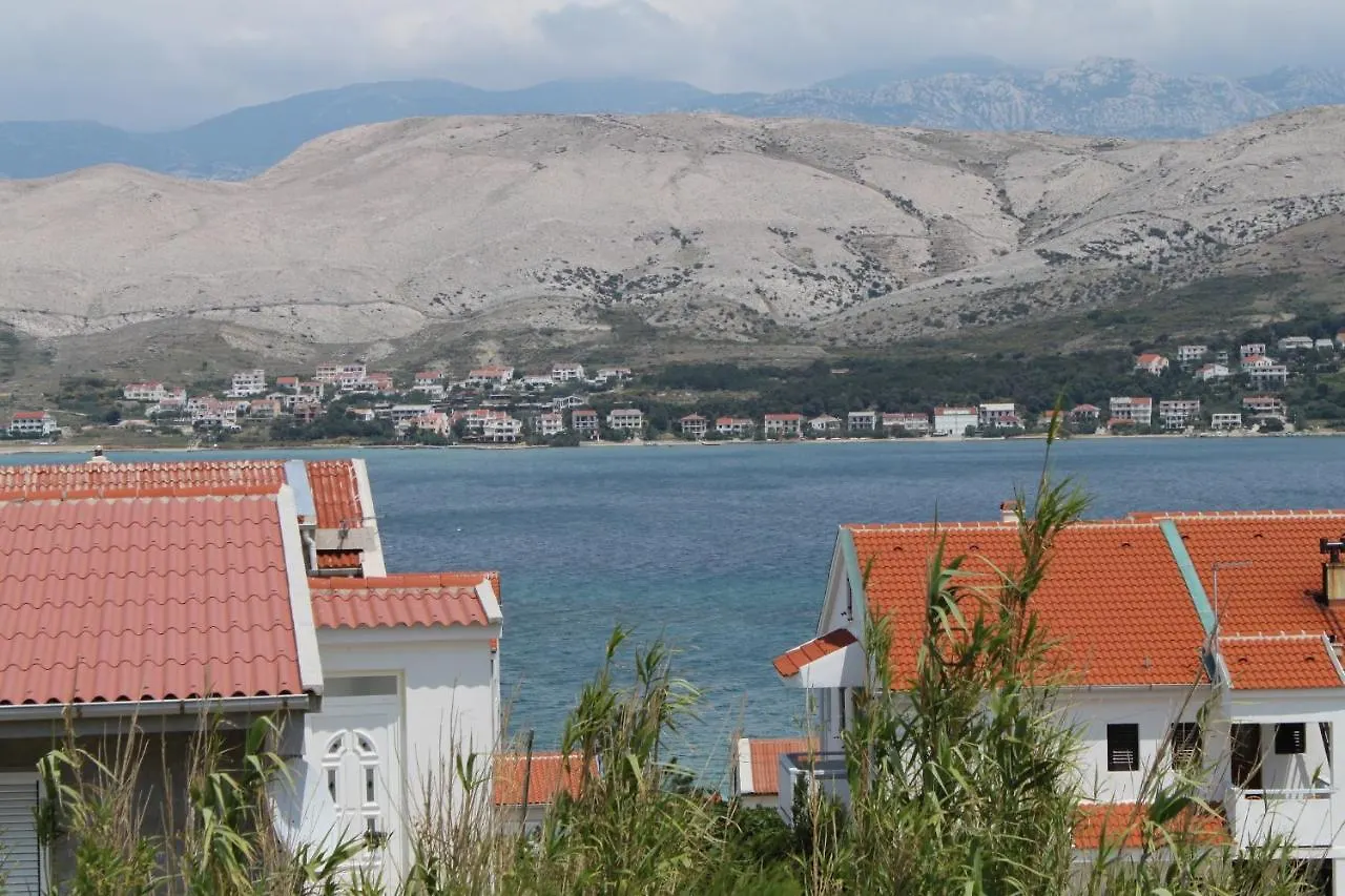 Apartments With A Parking Space Pag - 6535 Pag Town 0*,  Chorvatsko