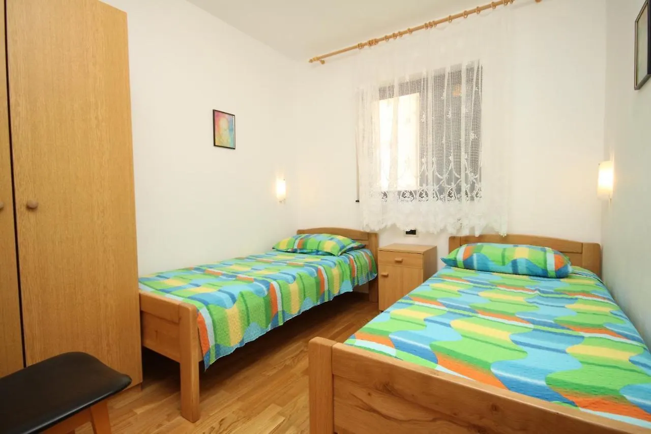 Apartments With A Parking Space Pag - 6535 Croatia