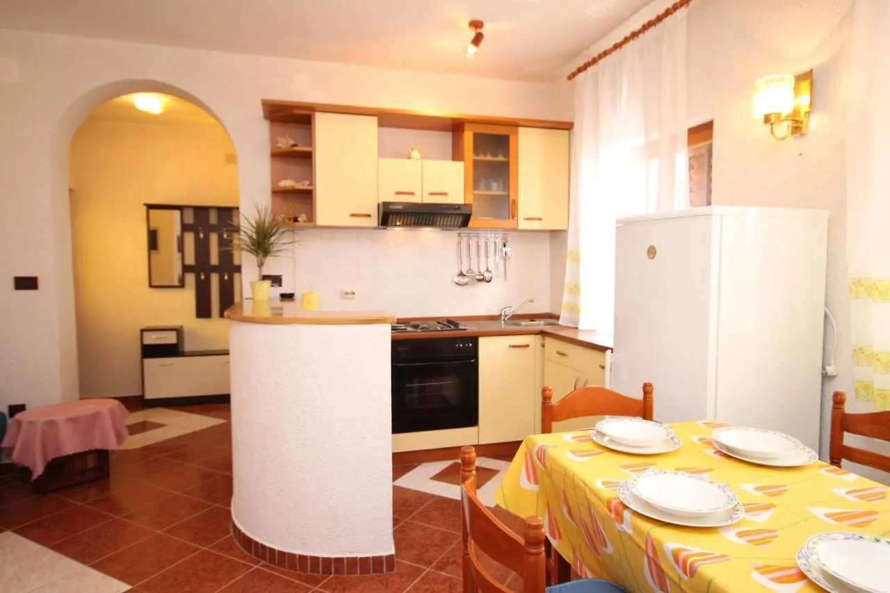 Apartments With A Parking Space Pag - 6535