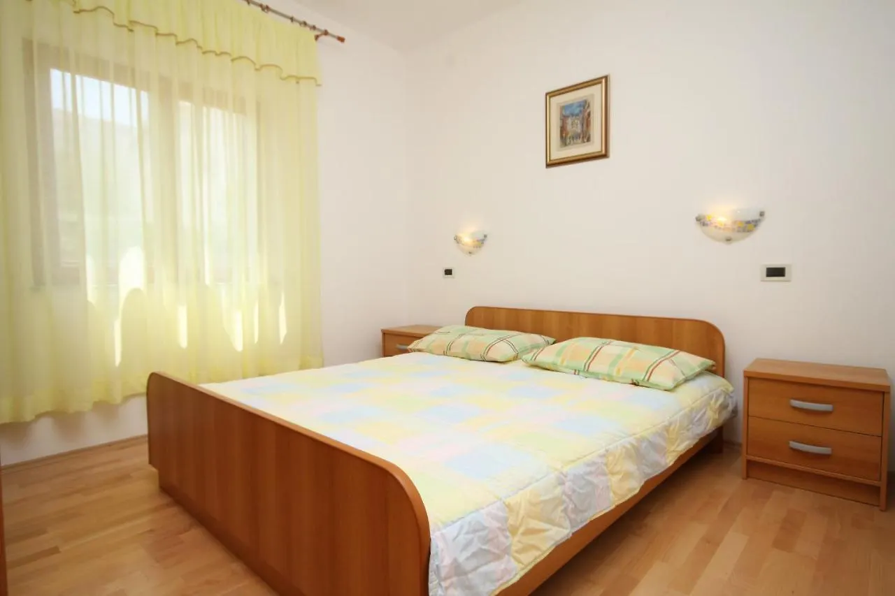 Apartments With A Parking Space Pag - 6535 Pag Town Chorvatsko