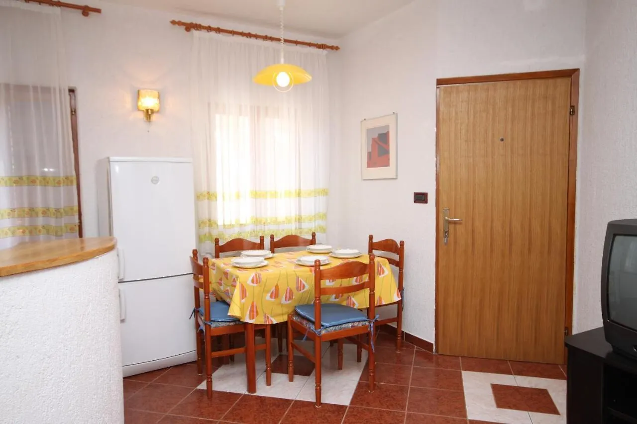 Apartments With A Parking Space Pag - 6535